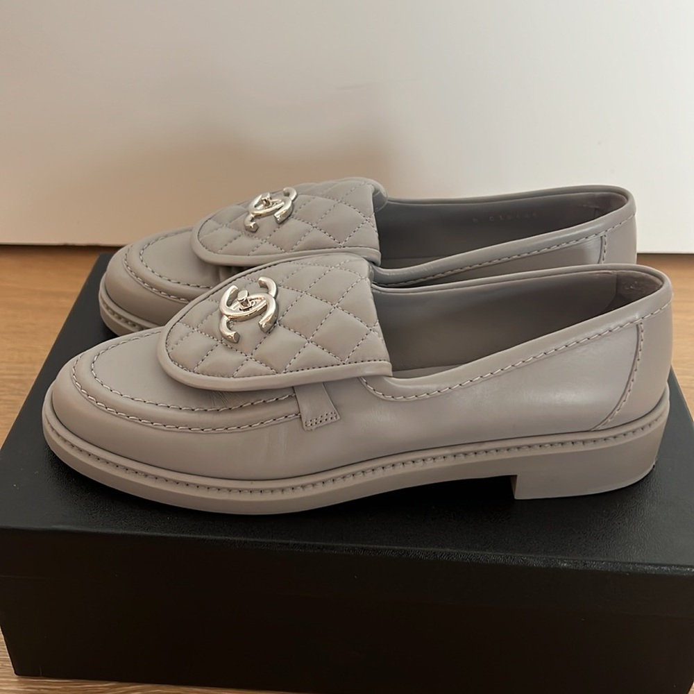 CHANEL Lambskin Quilted CC Turnlock Loafer - Picture 4 of 15